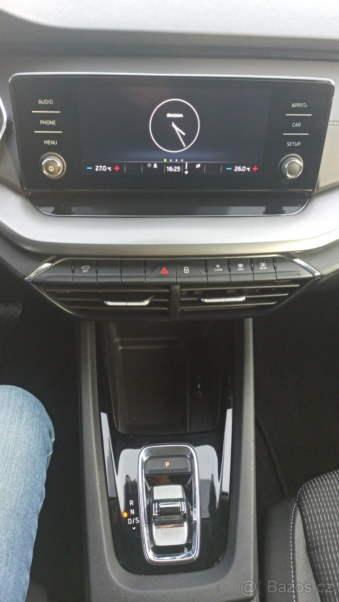 ŠKODA OCTAVIA 4 COMBI - 9