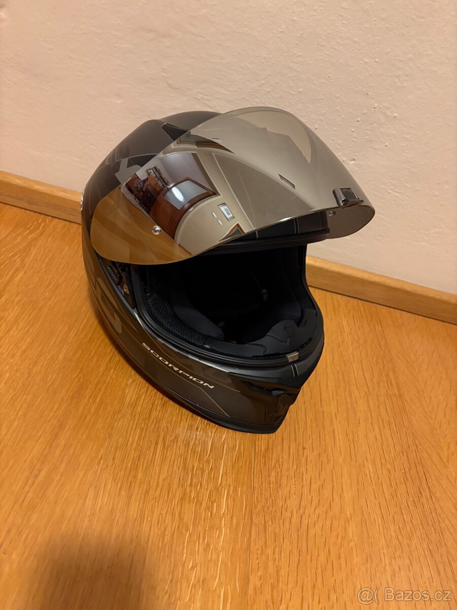Helma na motorku Scorpion exo 520 - 9