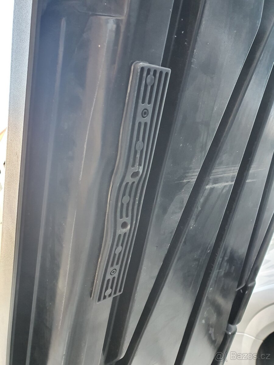 dlouhý střešní box – rakev KAMEI - 9