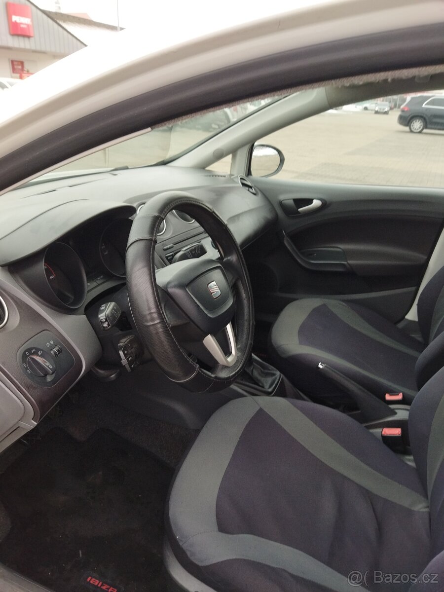 Seat Ibiza 6J5 1.4, 2011 - 9