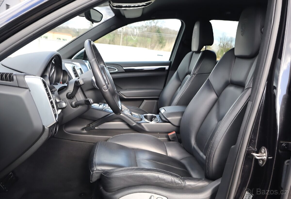 Porsche Cayenne 3.0 TDI, Původ ČR, Tažné 3.5t - 9