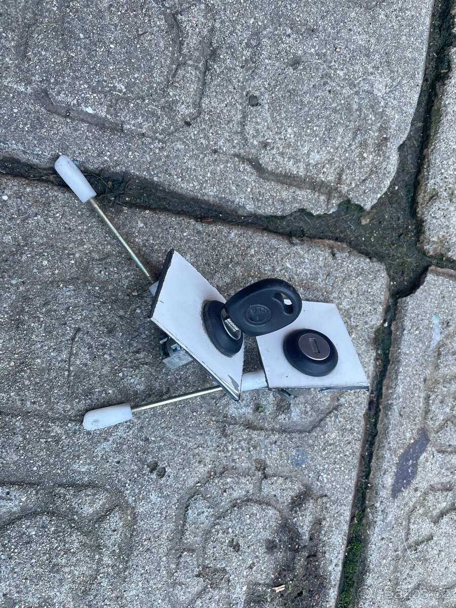 Škoda felicia 1.3 mpi díly - 9