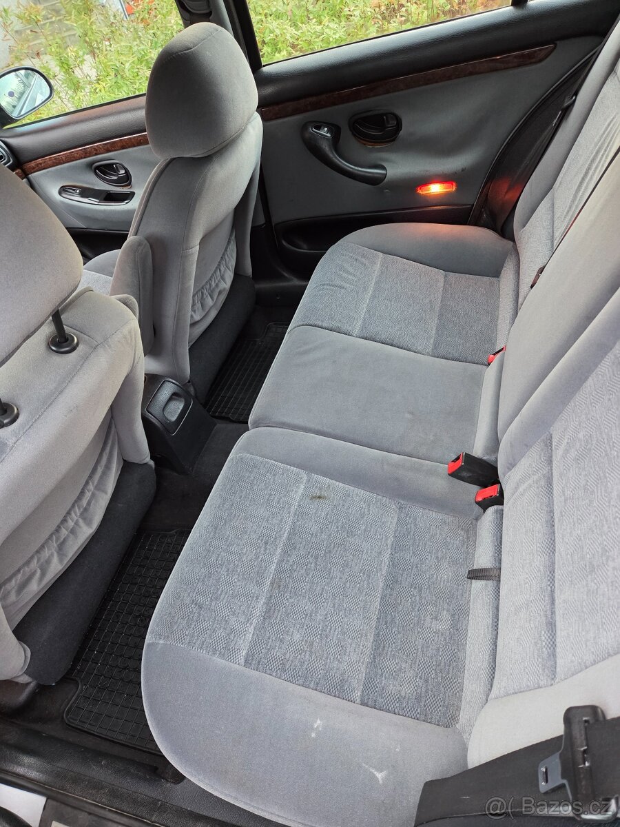 Peugeot 406 2.2 HDI 98 kW - 9