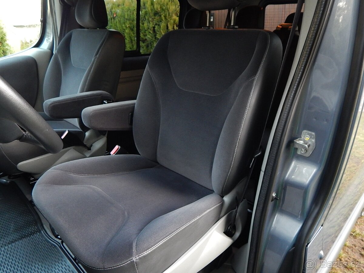 Renault Trafic 2.0 DCI-BLACK EDITION-ČR-76 000 KM-WEBASTO - 9