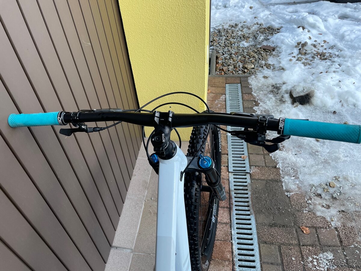 Canyon Neuron WMN - 9