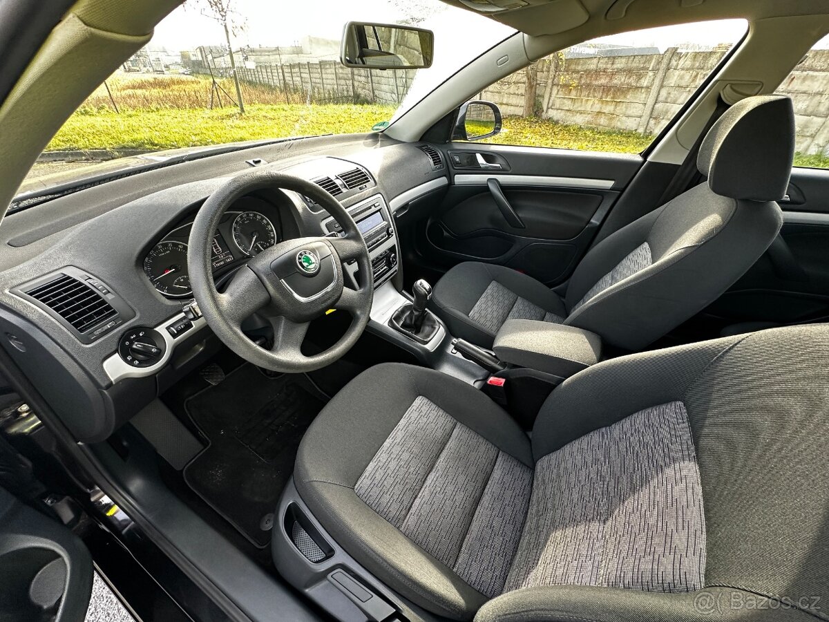 ŠKODA OCTAVIA 1.6 TDI - 9