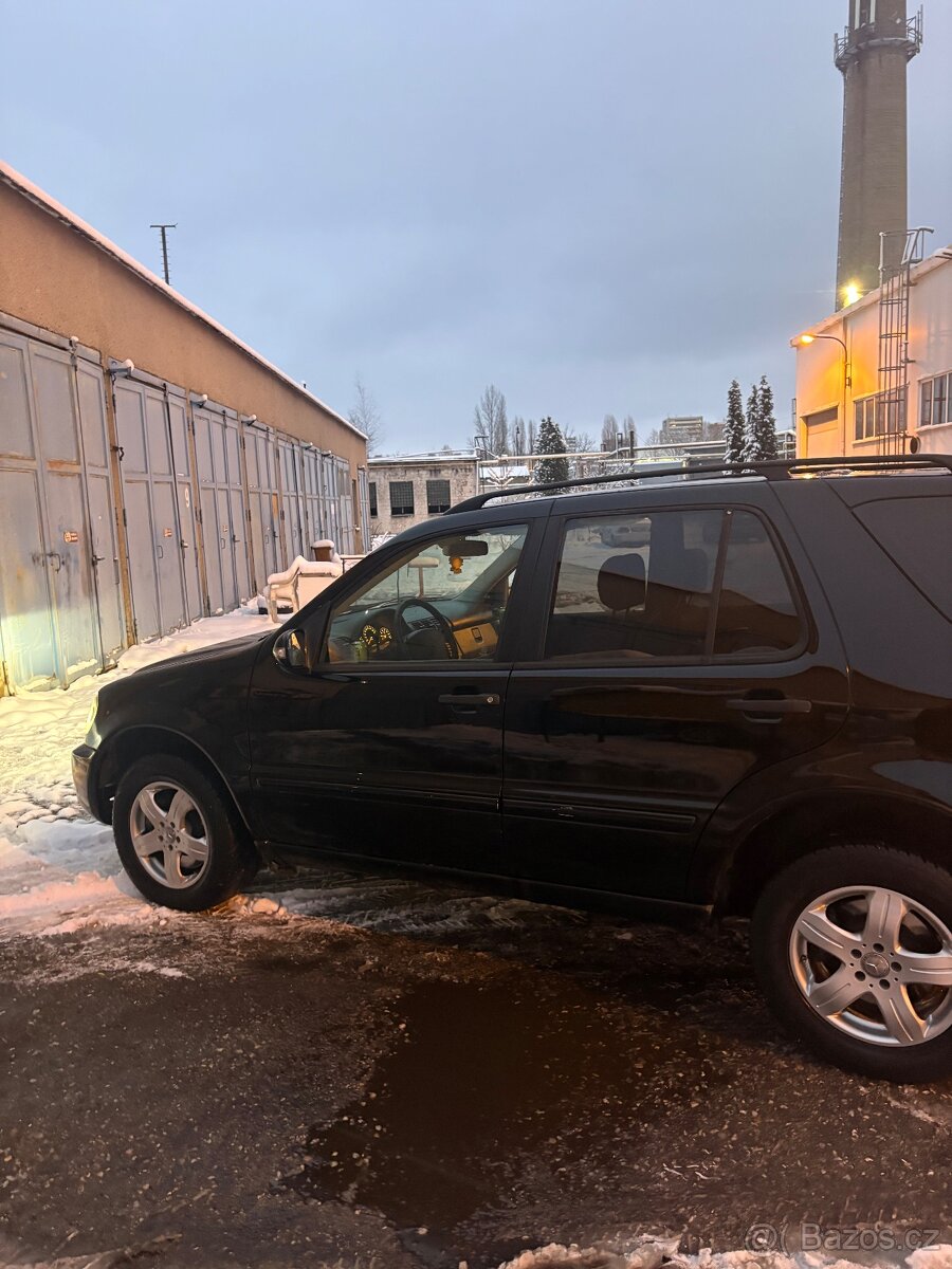 Mercedes-benz ML 350 - 9