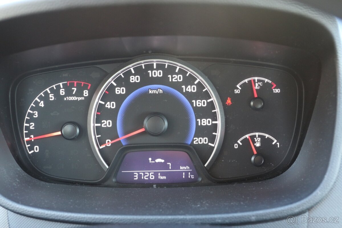 Hyundai i10 1.0 48KW, ČR, 37 000 KM - 9