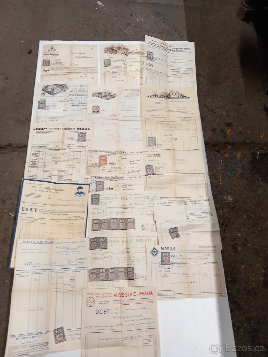 znamky pohlednice viněty etikety učty prospekty obalky - 9