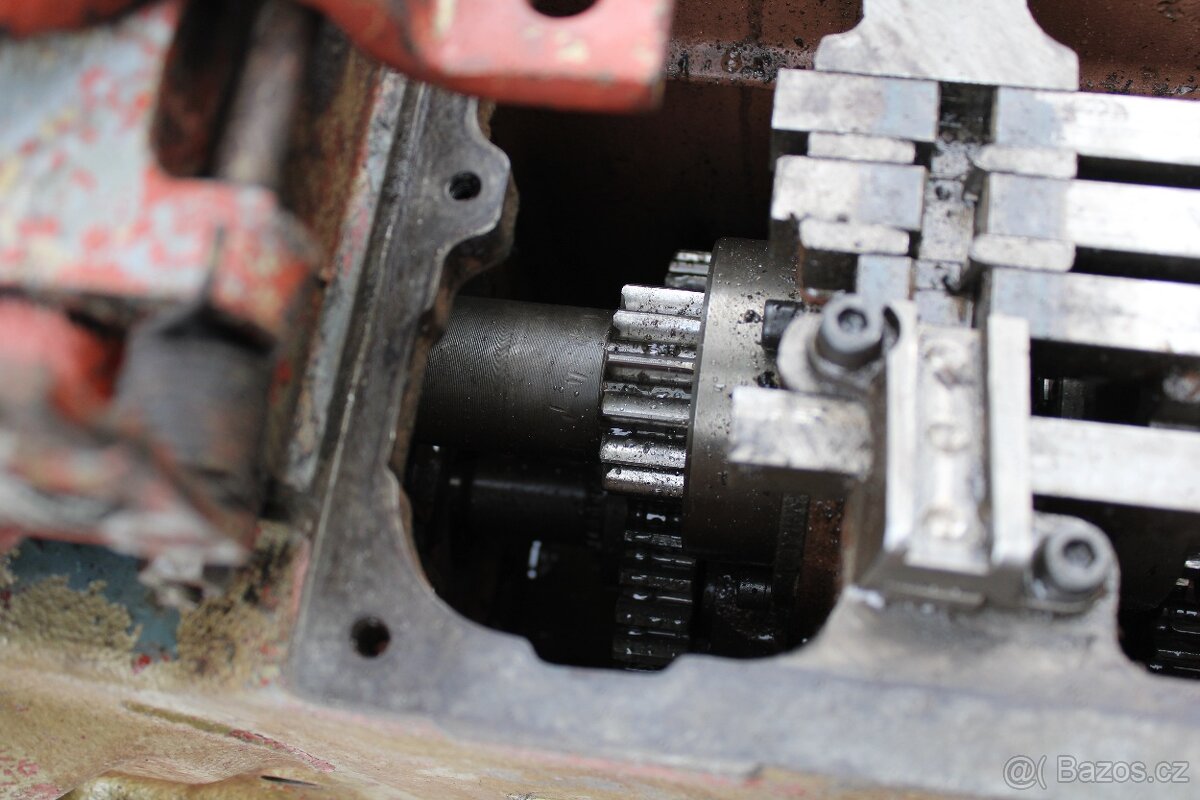 Zetor 6911 6711 5711 5511 4011 převodovka - 9