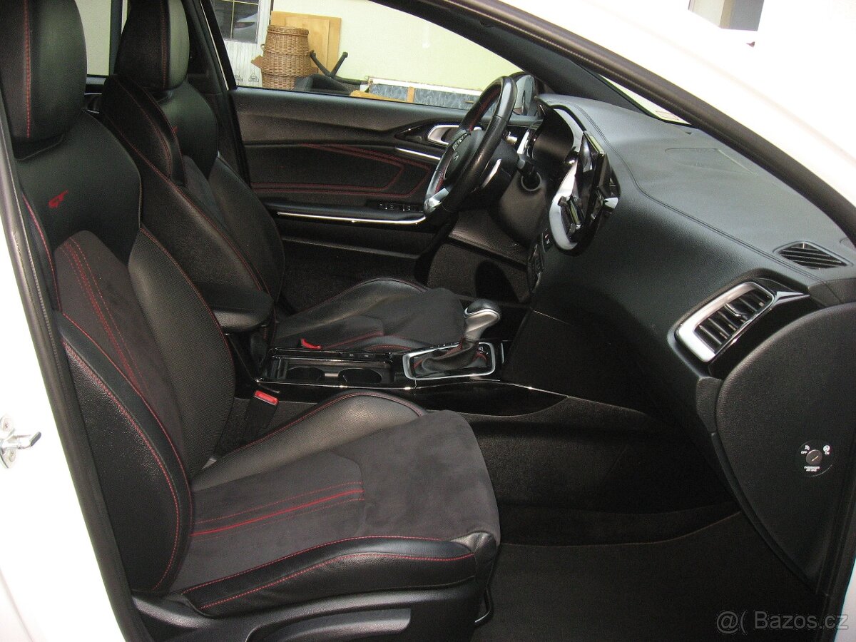 Kia ProCeed 1.6i T-GDI 204PS GT A/T - 9