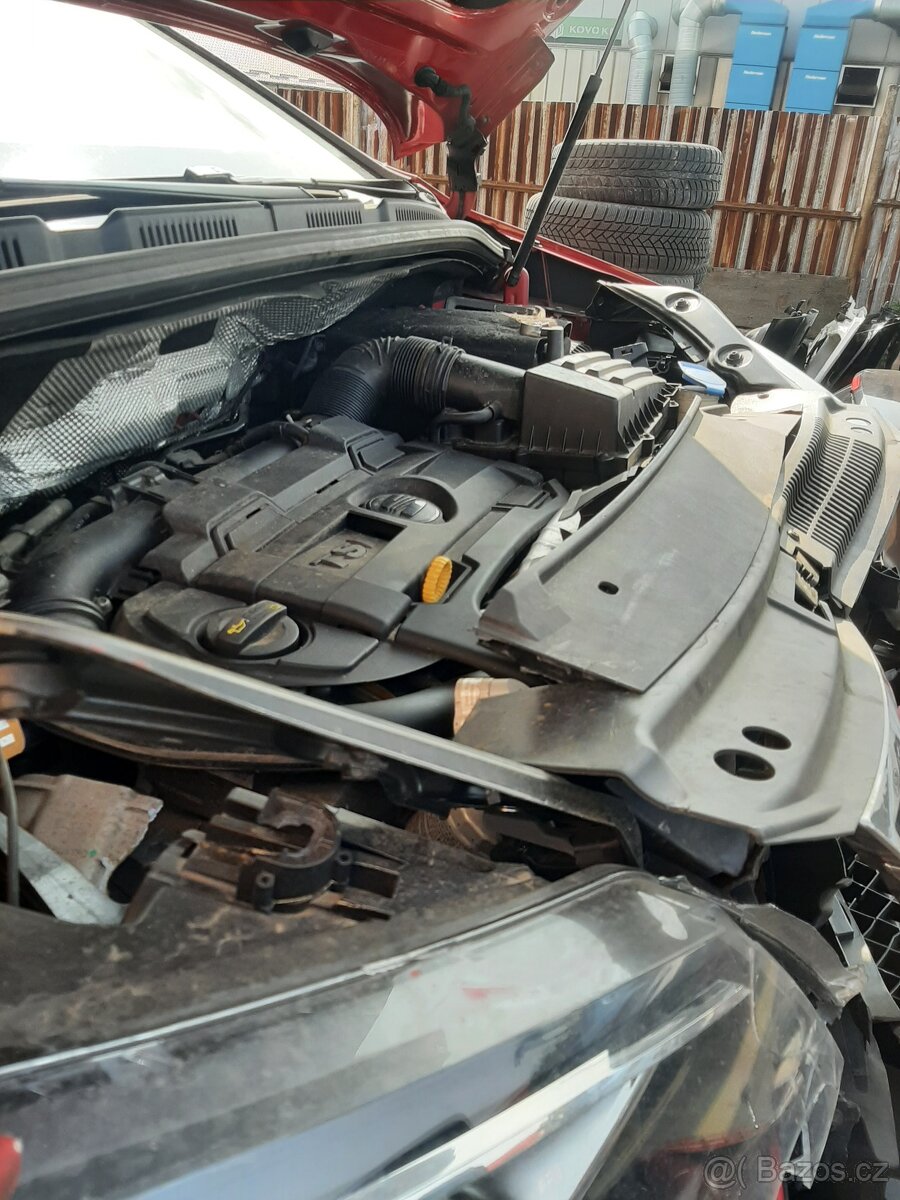 Seat Alhambra 1.4 TSI 110 kW,DSG ,7mistne - 9