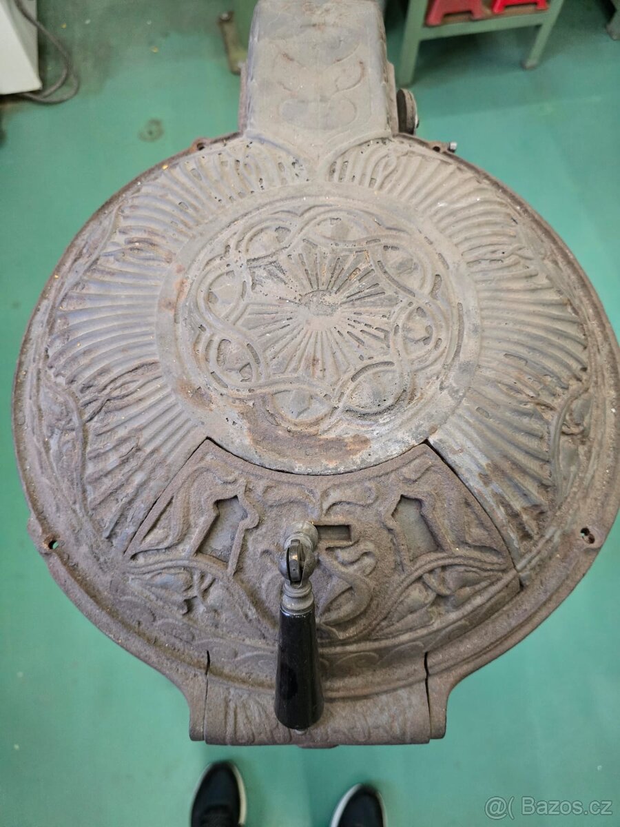 Kamna Phoebus starožitná - 9