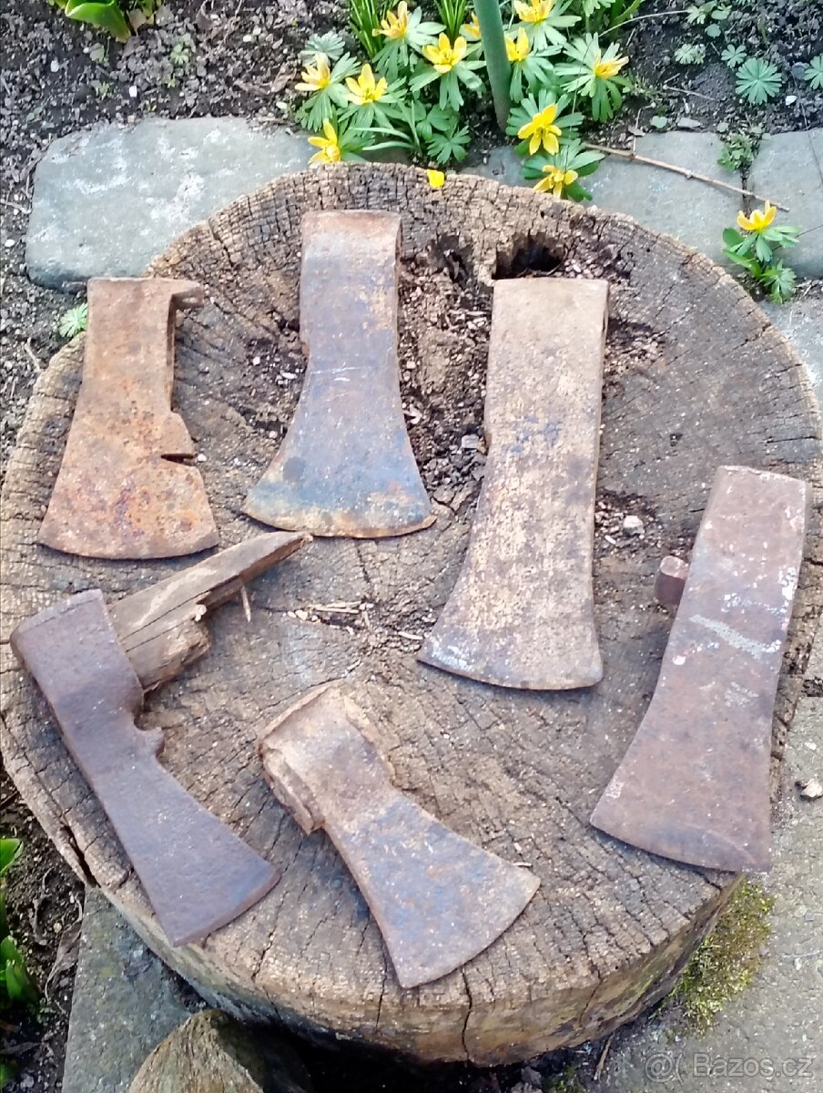 Různé Staré Sekery - 9