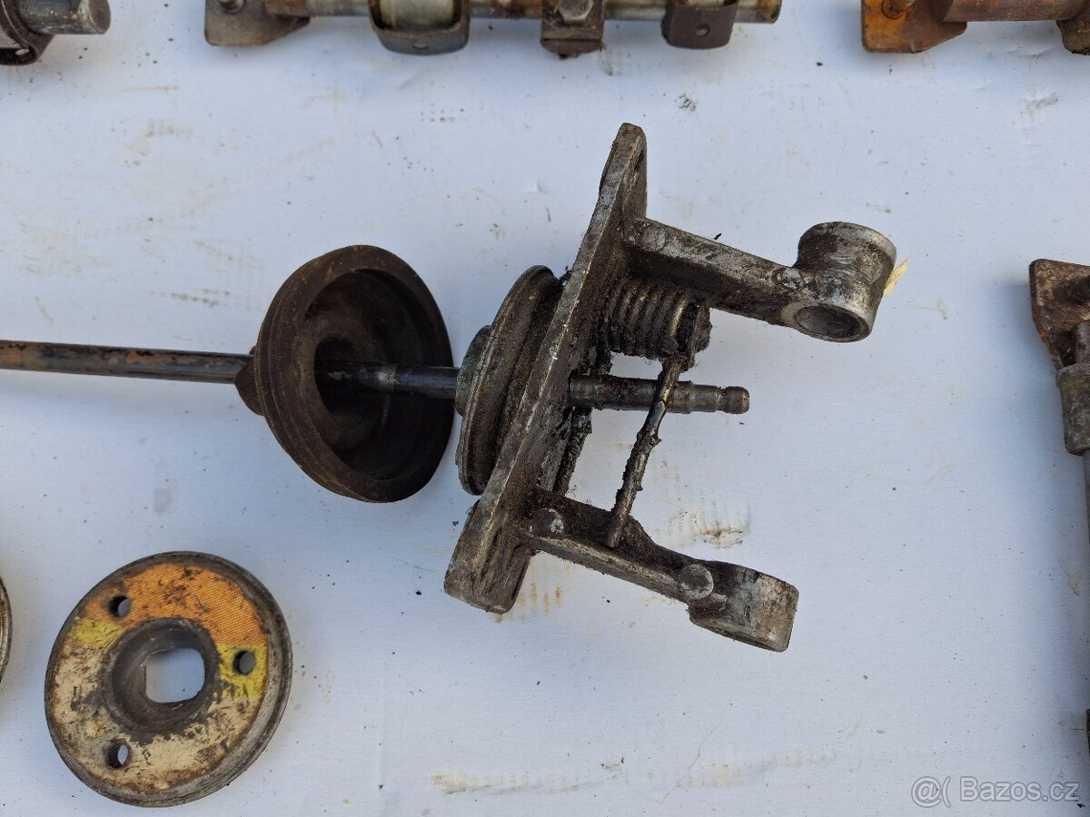 Kulisa řazení - Škoda 100 - 120 - 9