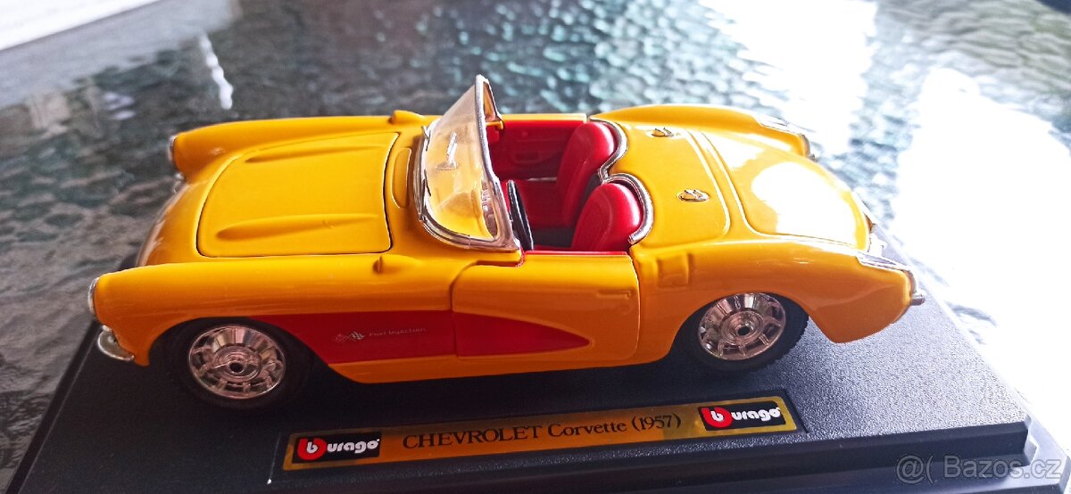 Sberatelske modely aut. - 9