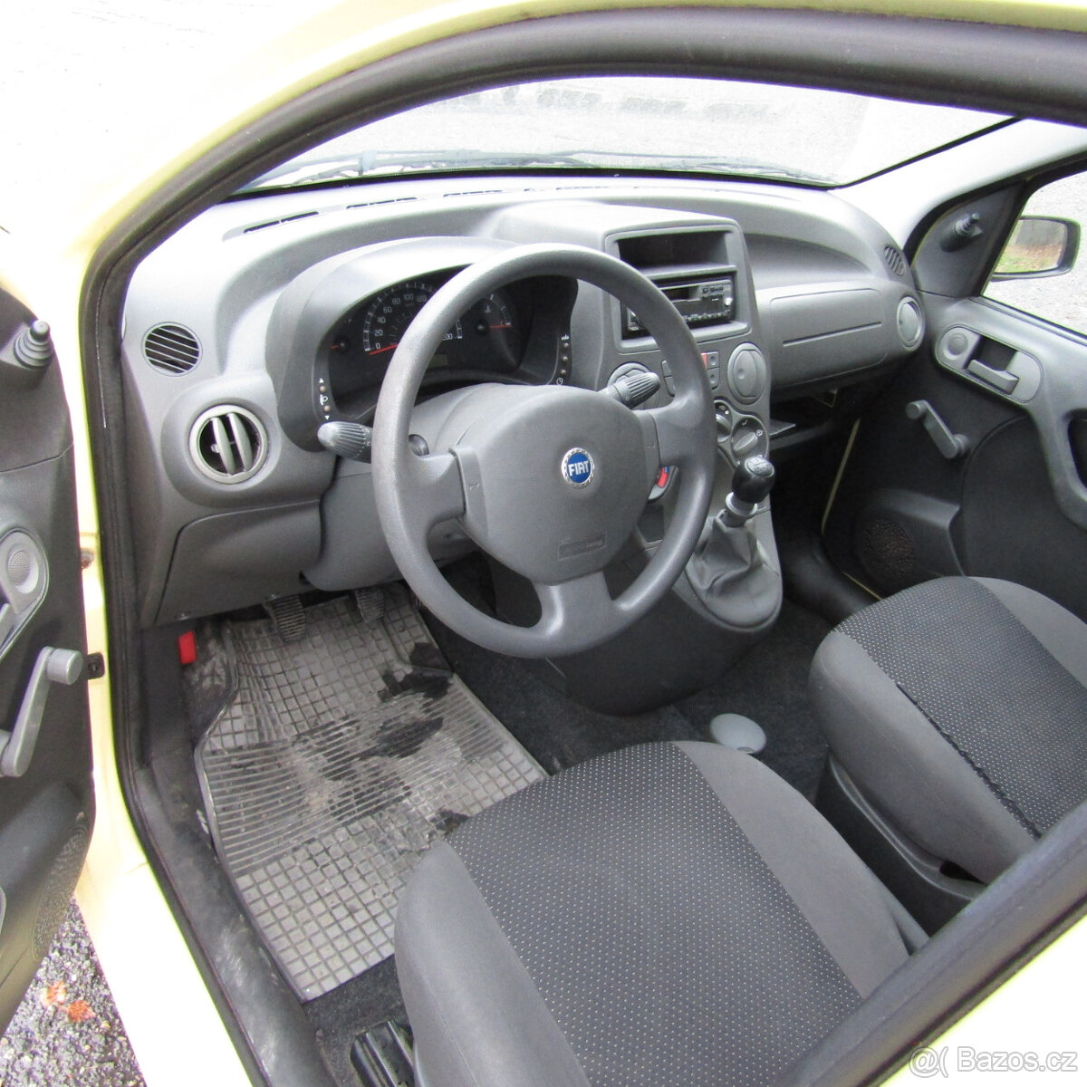 Fiat Panda, 1,1i 40kw, STK 4/2027, 2x sada kol - 9