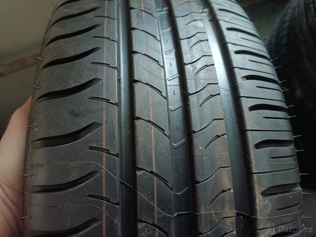 Pneu 205 55 16 nove značkové - 9