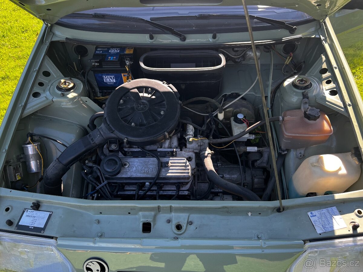 Škoda Favorit r.v. 1990, najeto 33 000 km - 9