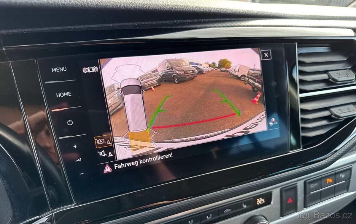 VW California Beach T6.1 2.0 TDI 4MOTION 4x4 DSG mini-kuchyň - 9