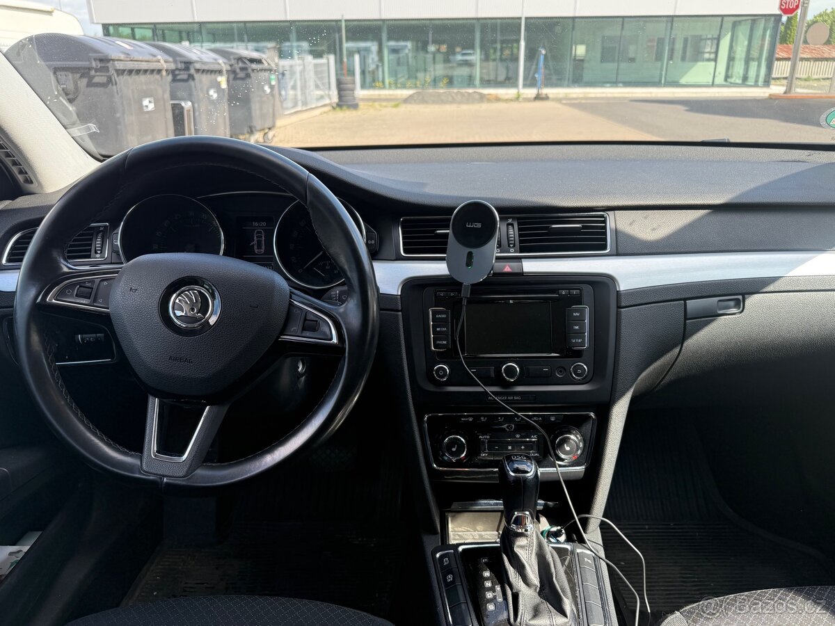 Škoda Superb 2.0 tdi - 9