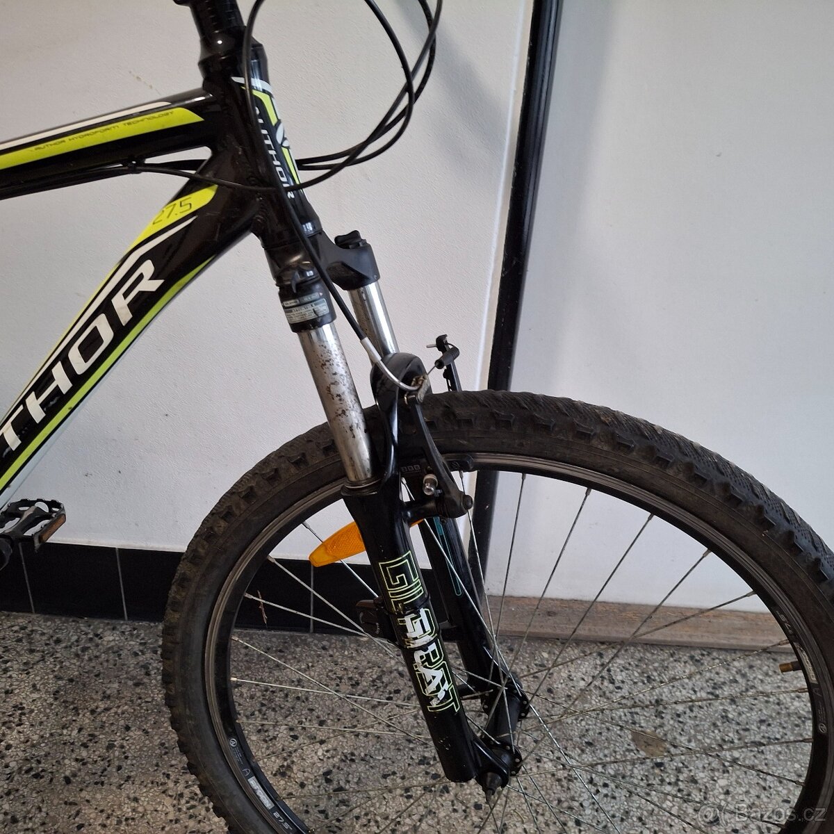 Author Solution 27,5 - 9