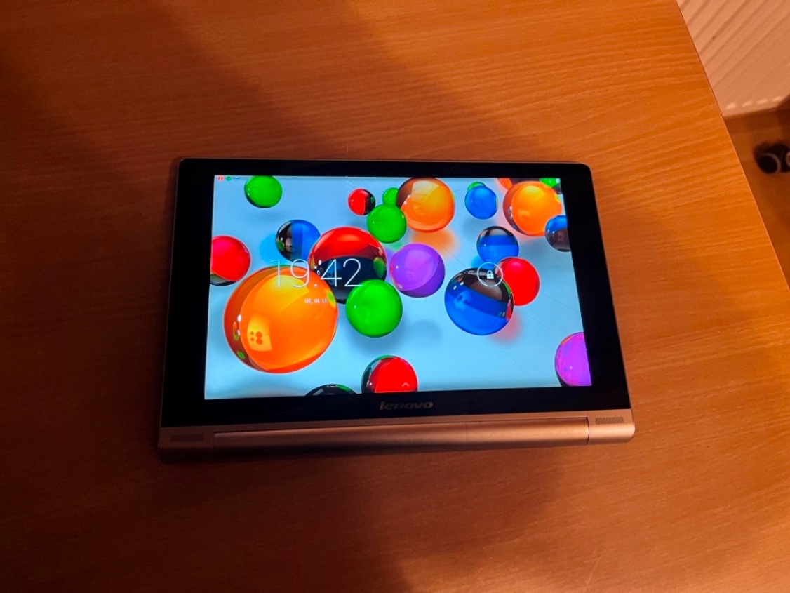 Tablet Lenovo Yoga B8080-F - 9