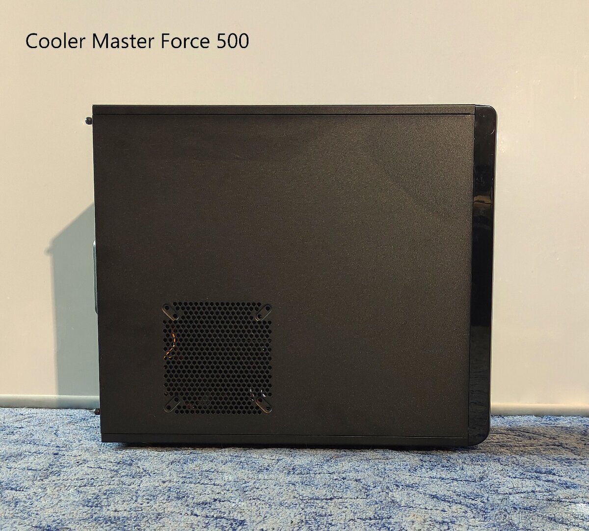 Počítačové skříně - Chieftec Libra | Cooler Master - 9