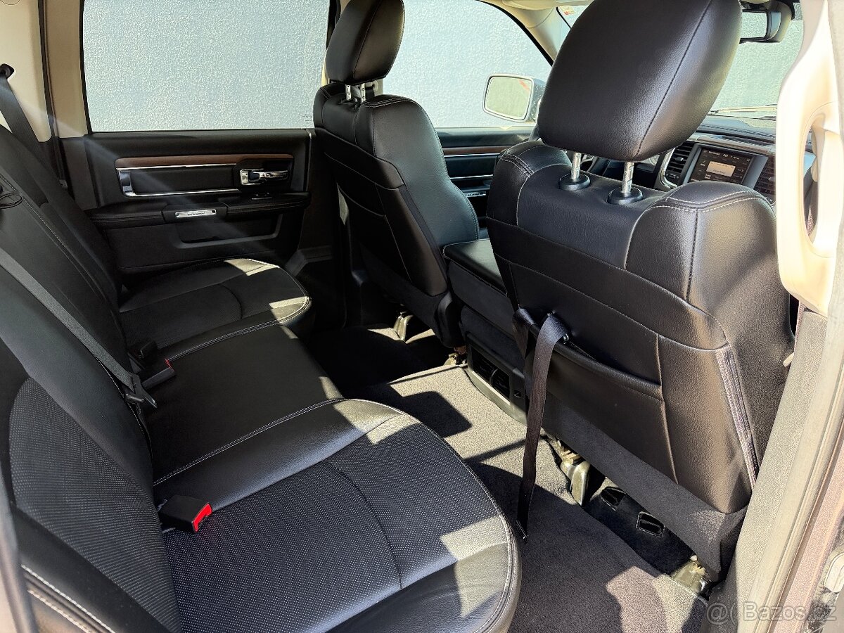 Dodge Ram 1500 Laramie 5.7 4x4 2014r - 9