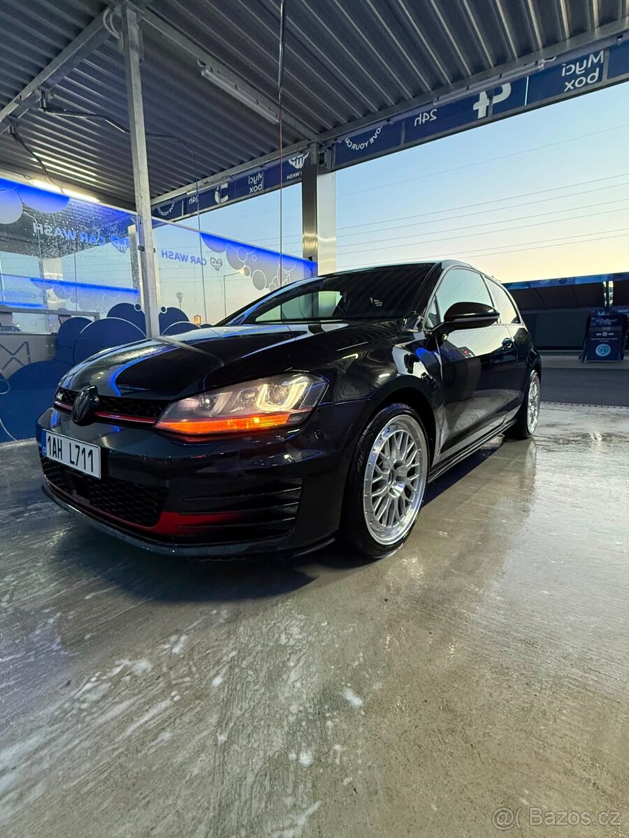 Golf 7 GTI Performance - 9