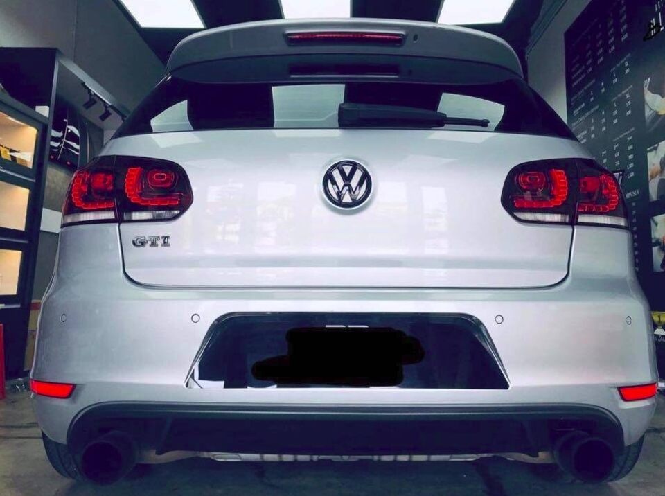 Logo znak VOLKSWAGEN cierne leskle / cervene - 9