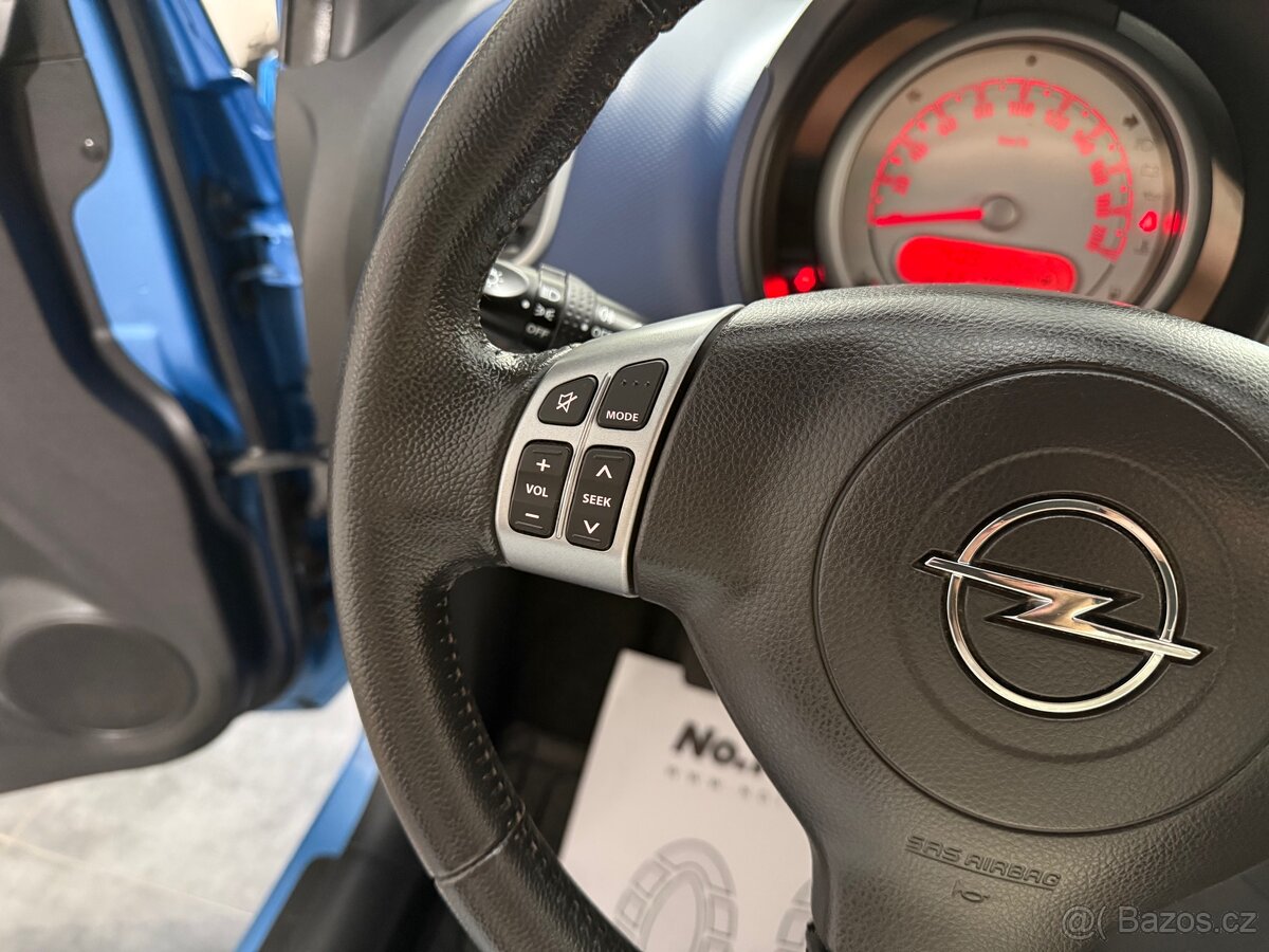 Opel Agila 1.0i ECOFUEL VÝHŘEV - 9