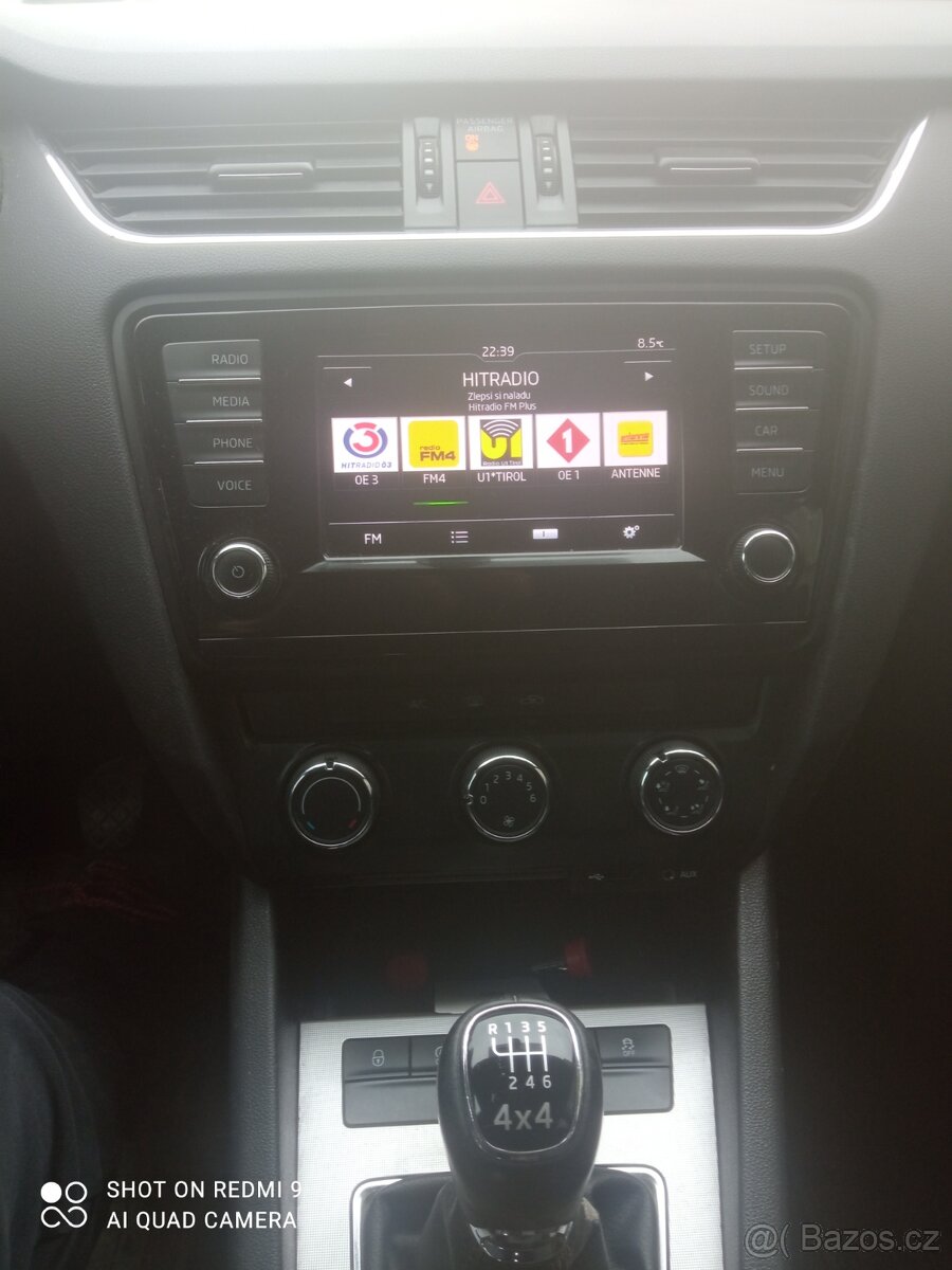 OCTAVIA 3 4/2016 1,6TDI 81KW 44 PDC TEMPOMAT - 9