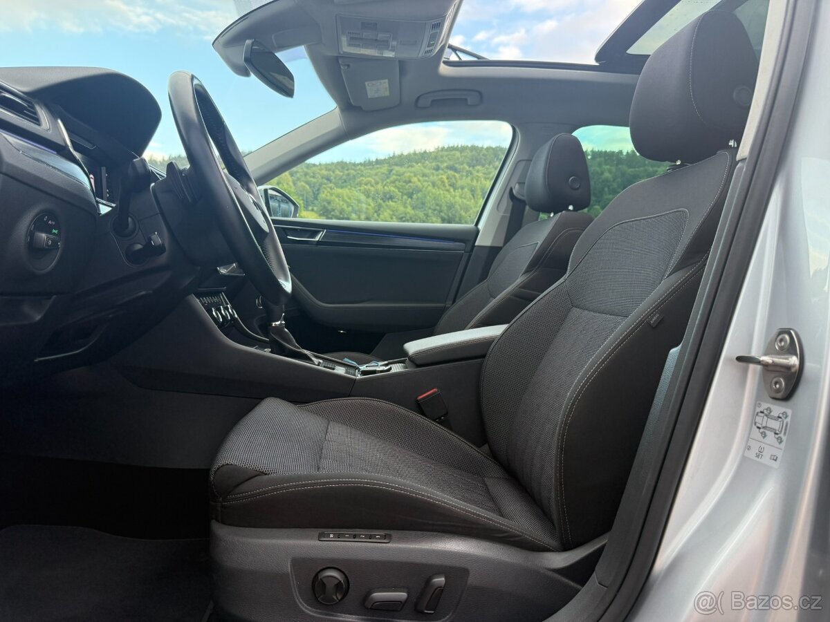 Škoda SUPERB 2.0 TDi EVO DSG MATRIX VIRTUAL KAMERA PANORAMA - 9