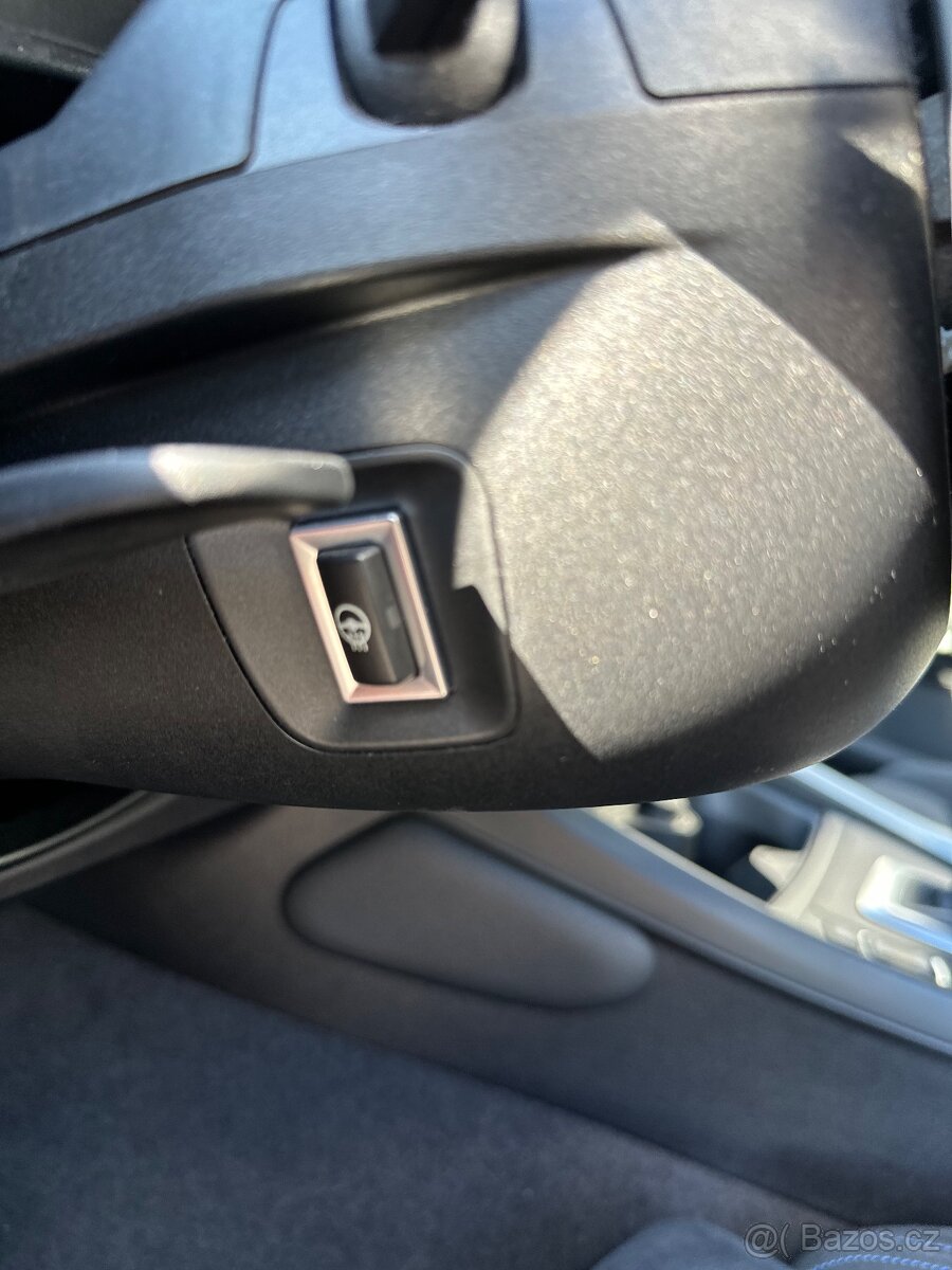 Bmw M135i xDrive 240kw, automat, 2016 - 9