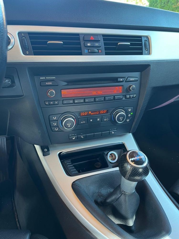 BMW E90, 330i, 200kW, 246.000 km - 9