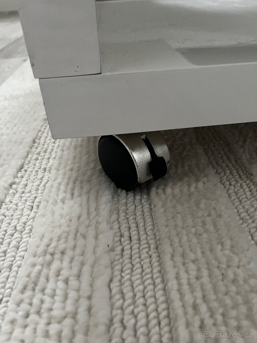 Konferenční stůl - 9