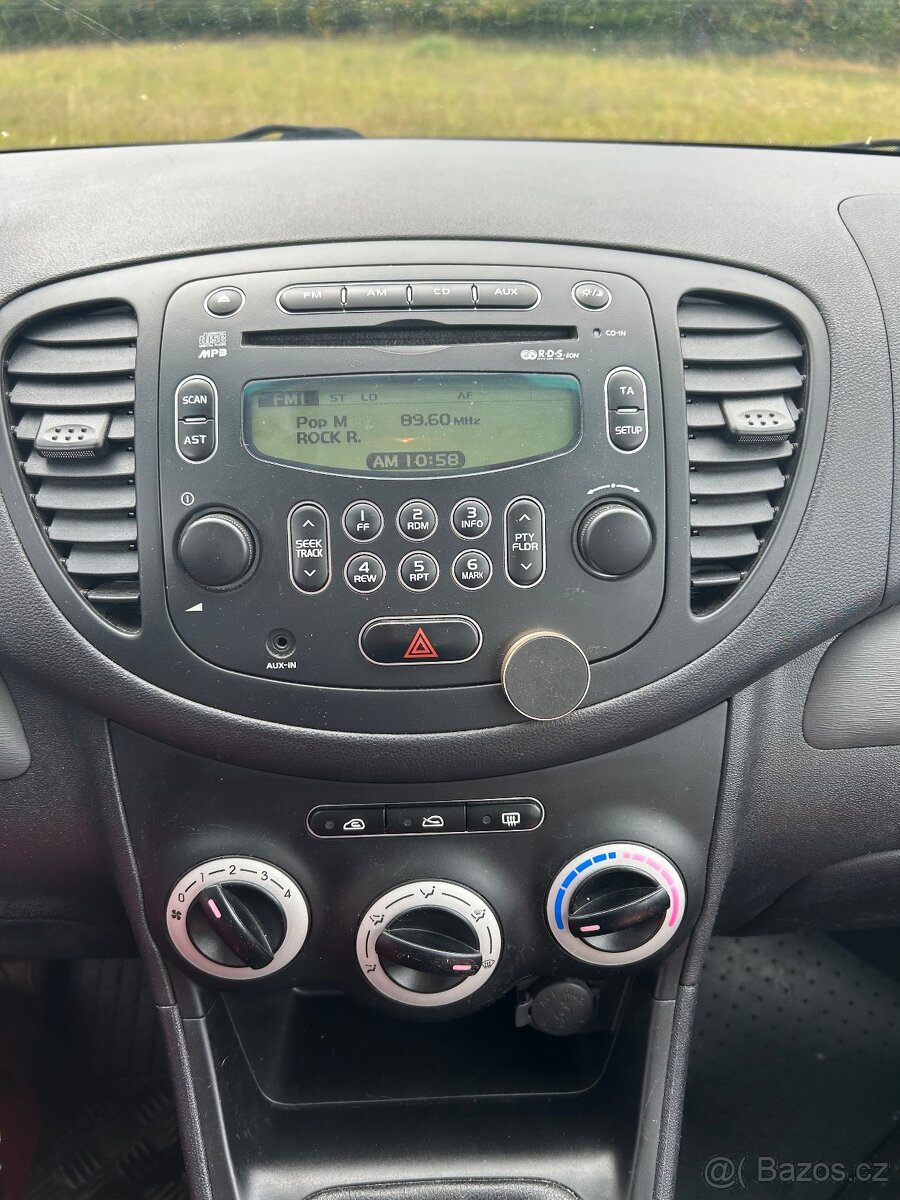 Hyundai i10 r.v.2010 - 9