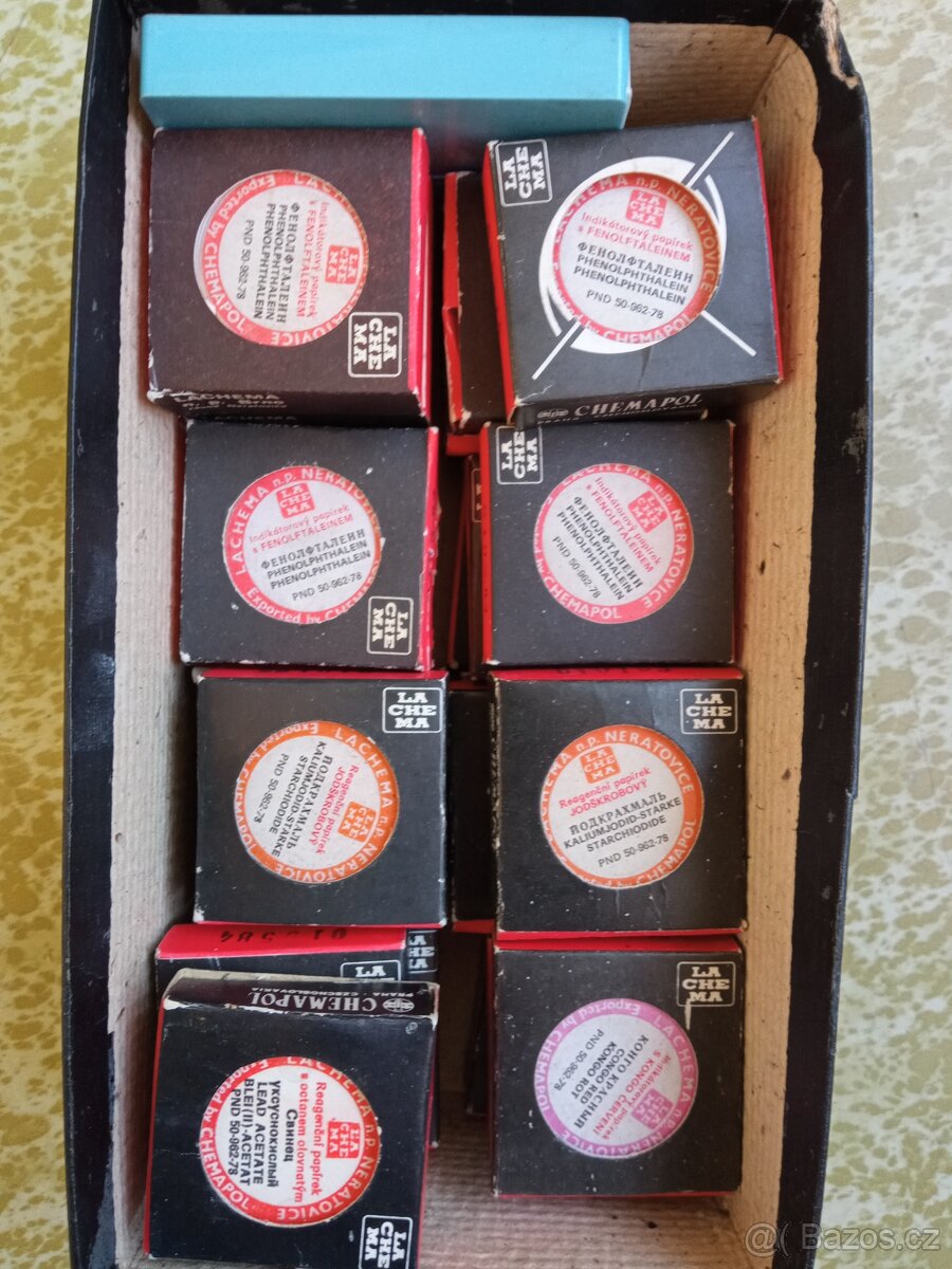 Velká sada laboratorního skla - 9