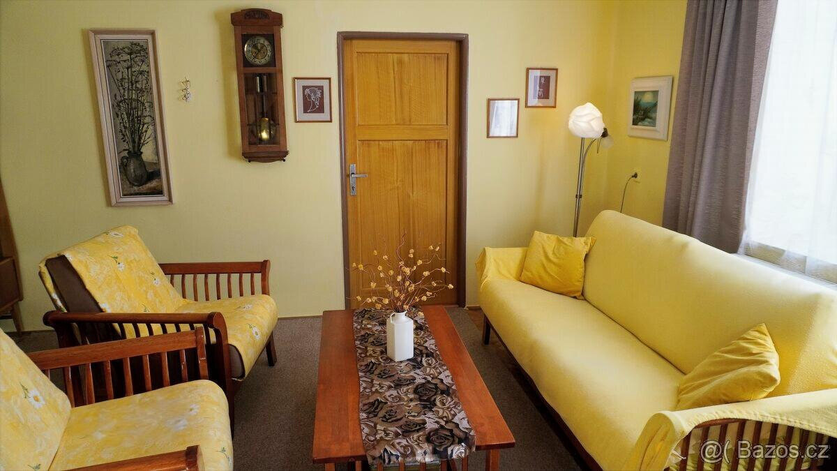 Prodám RD 3+1 s garáží, zahradou a pergolou - Skochovice - 9