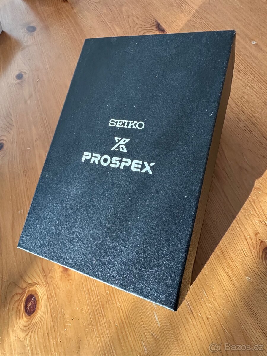 Seiko Prospex SPB237J1 - 9