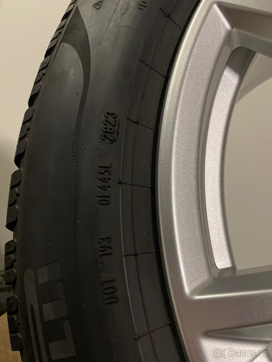 Orig zimni bmw 7 I7 G70 X3 G45 style 903 245/50/19 - 99% - 9