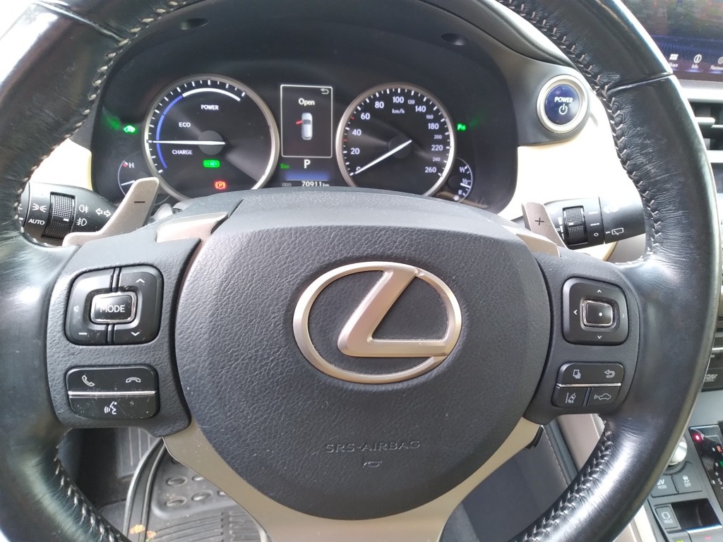 LEXUS NX300h AWD LUXURY 1.MAJITEL,ČR,DPH - 9