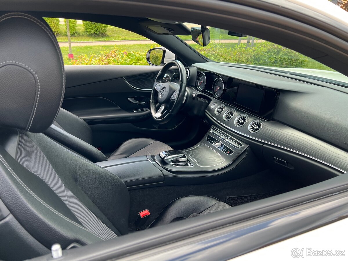 Mercedes Benz E200 Coupe - 9