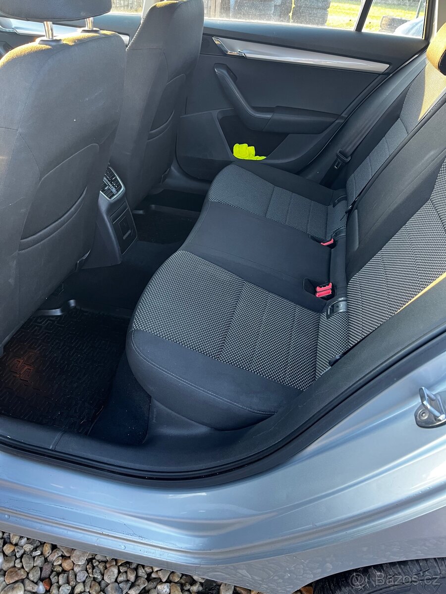 Škoda Octavia 3 1.6tdi 4x4 - 9