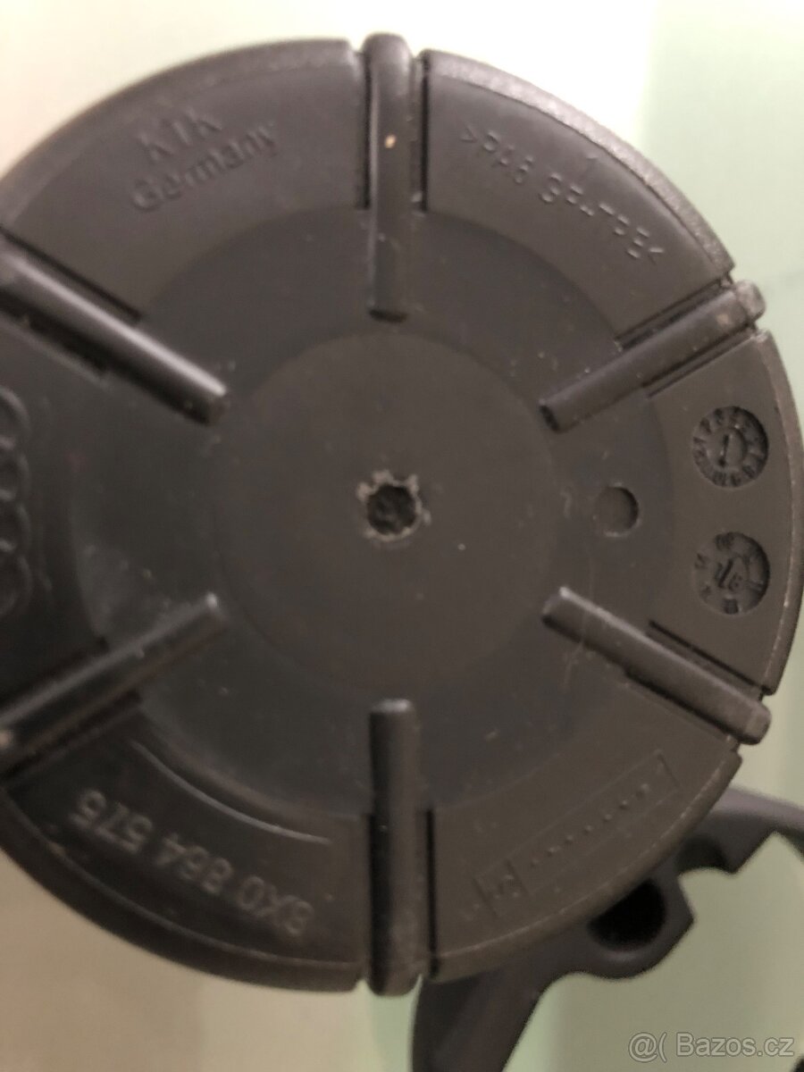 VW Multivan-Caravelle-Transporter T6 Odpadkový koš - 9