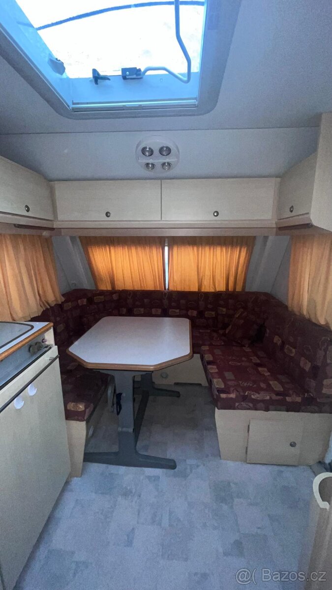 obytný karavan KIP star-line, Automat mover, nová STK - 9
