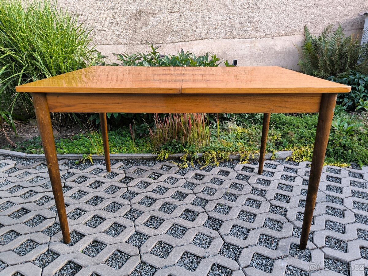 Retro jídelní rozkládací stůl Mier Topolčany - 60 léta - 9