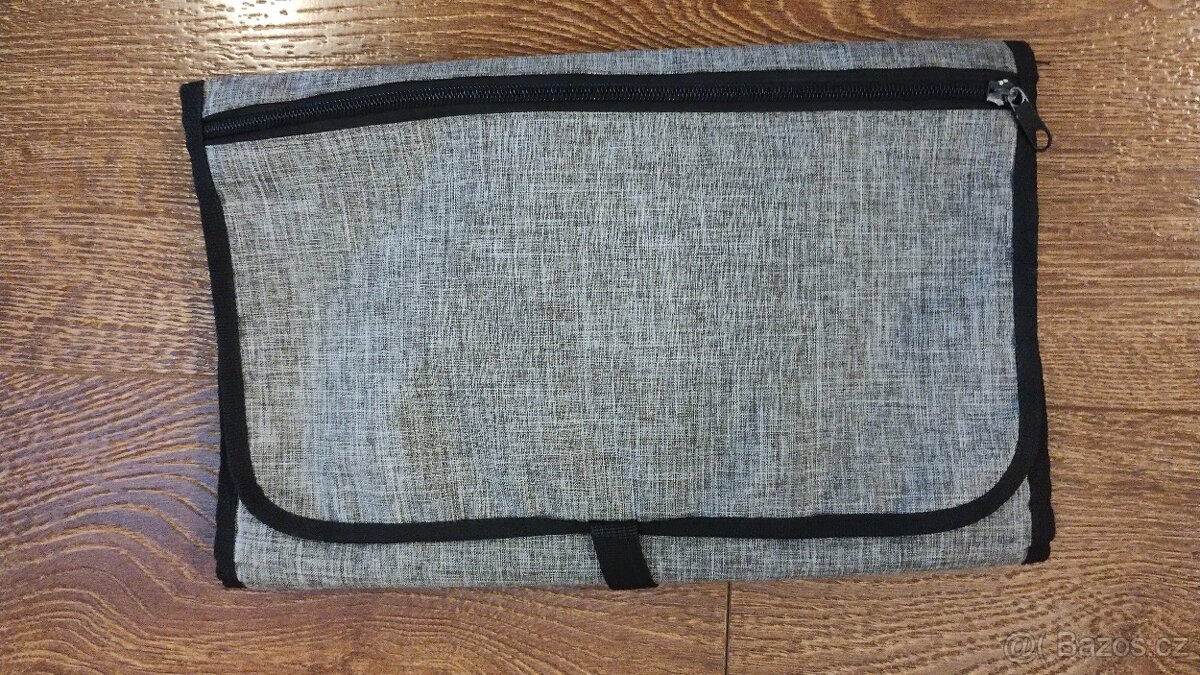 Rostoucí nosítko Moisha Grow + věci zdarma - 9