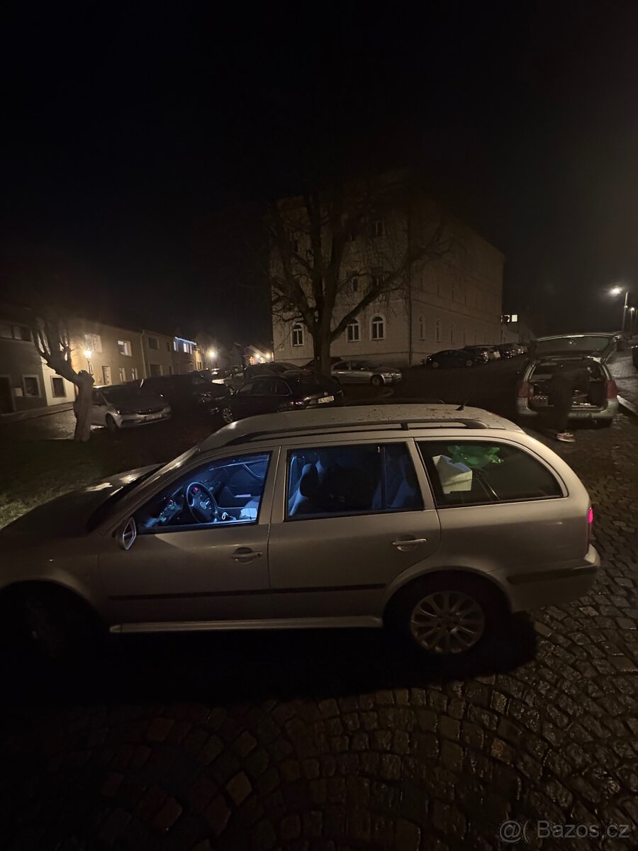 Škoda Octavia 1.6 75kW BA+LPG - 9